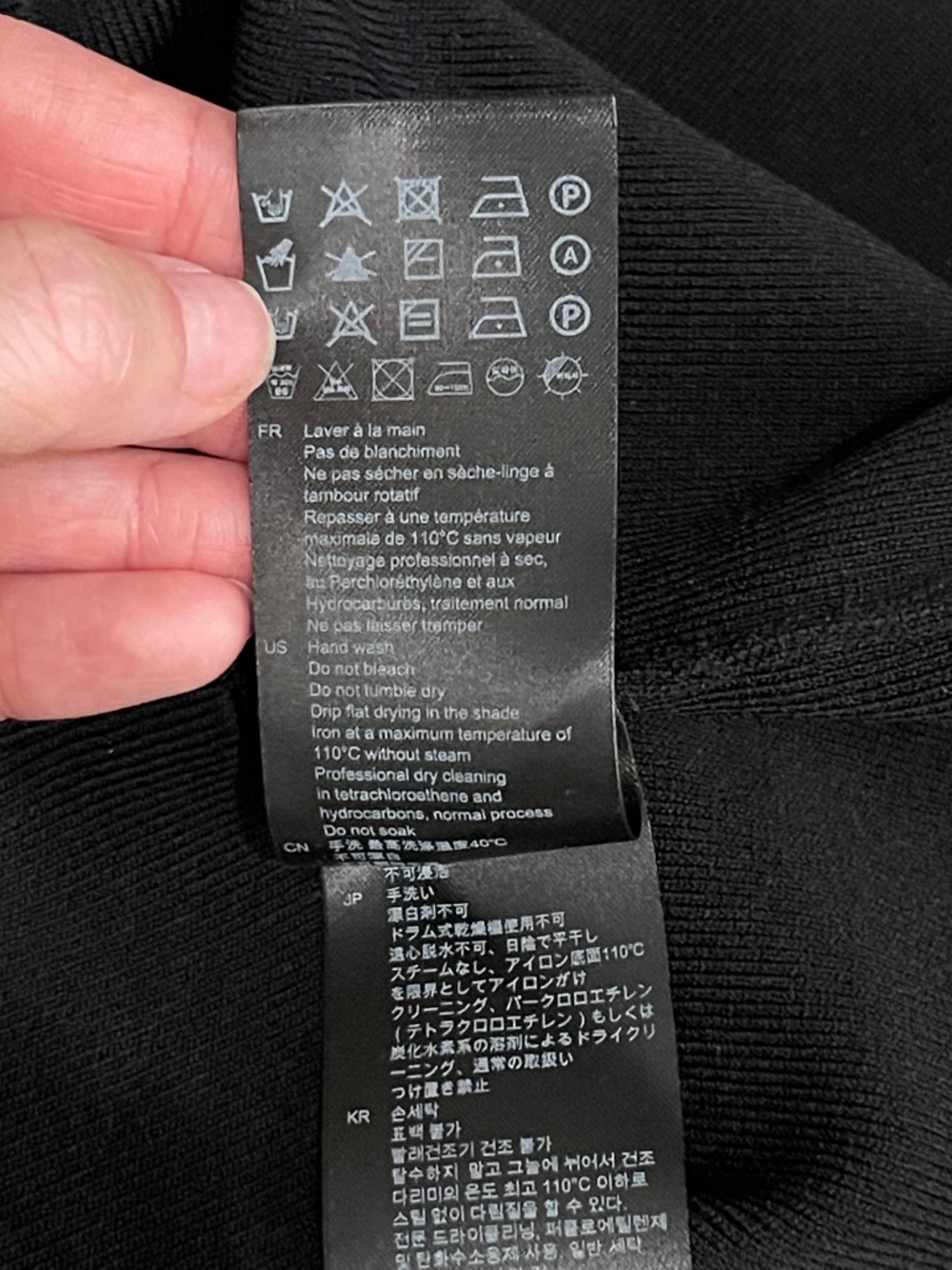 SANDRO LEANNA CROPPED SCALLOPED-TRIM Black Cropped Cardigan White Trim SZ 1 - Picture 6 of 11